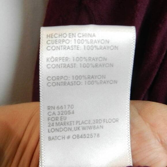 Urban Outfitters Romper Size‎ 10 Burgundy Kimchi Blue Tie Back Minimalist Boho - Picture 10 of 11